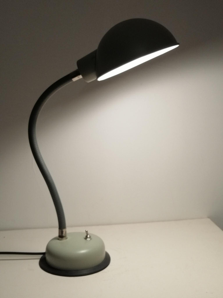 Lampe Adher sur socle