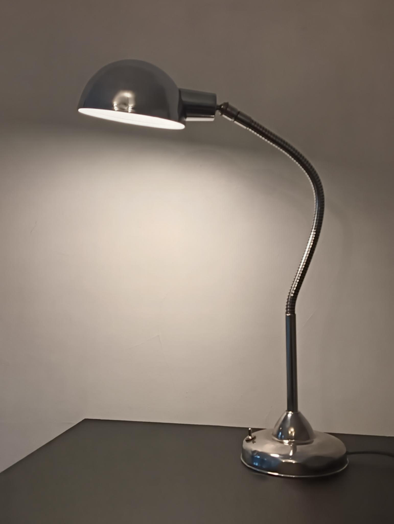Lampe en laiton chromé