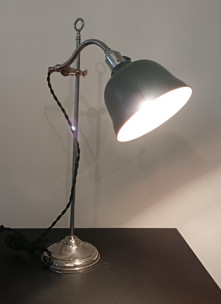 Lampe de travail portative