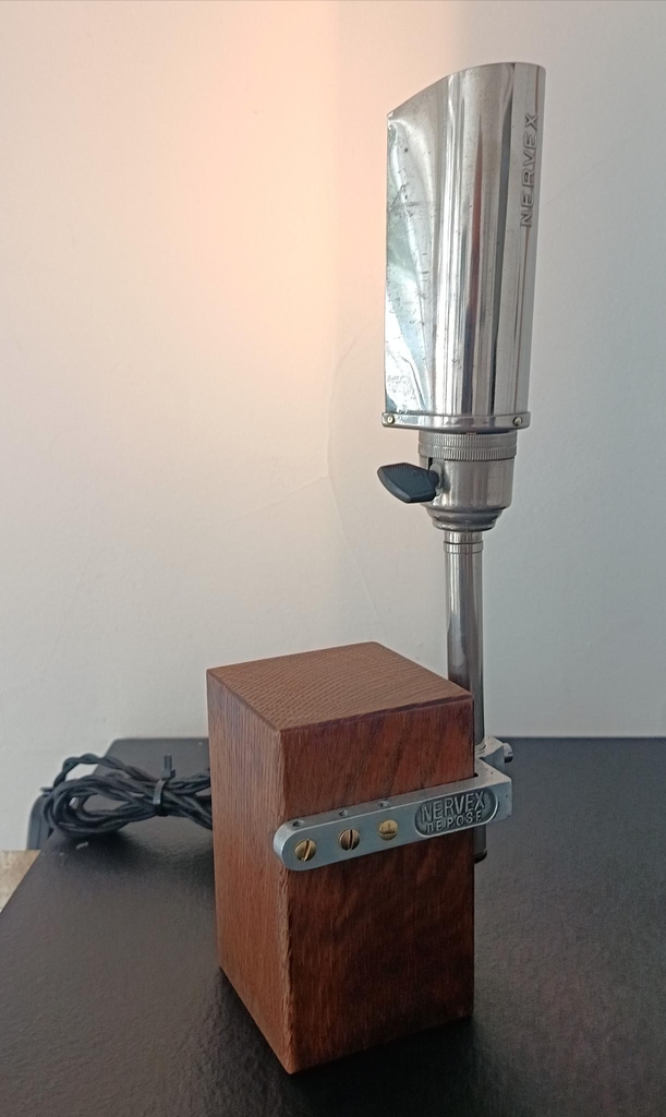Lampe Nervex pour machine à coudre