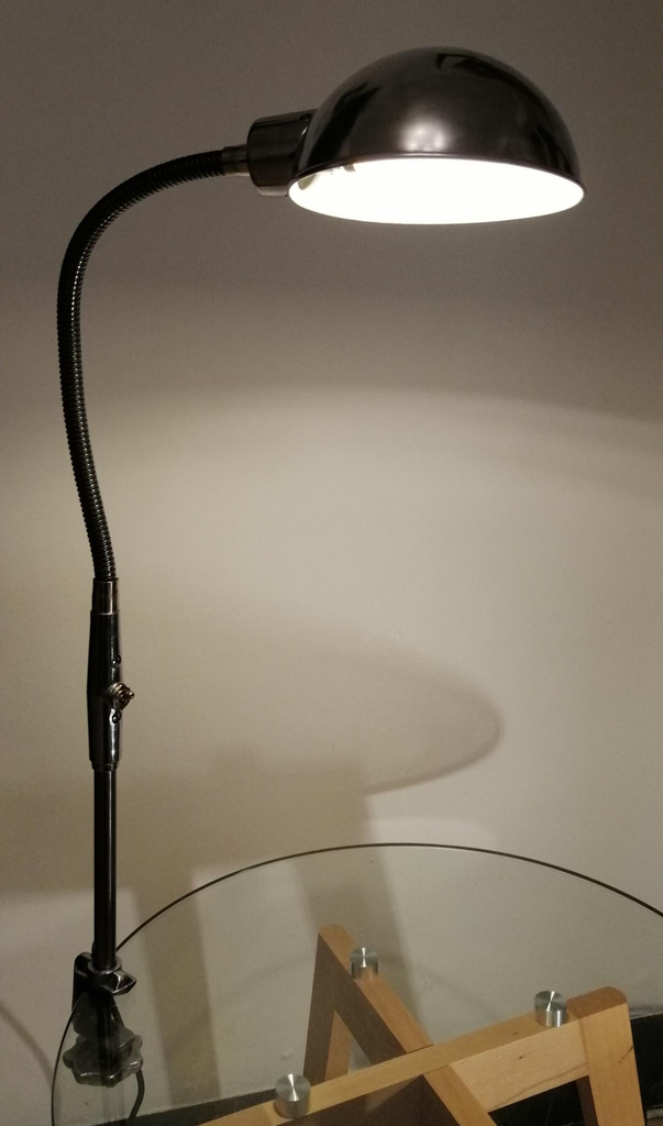 Lampe Adher sur étau