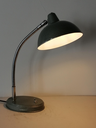 Lampe d'atelier vert martelé