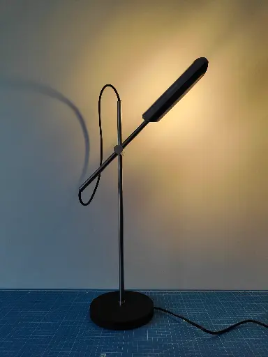 Lampe articulé signé "JPB"